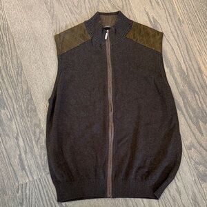 Men's Brown Zip-Up Vest with Quilted Shoulders